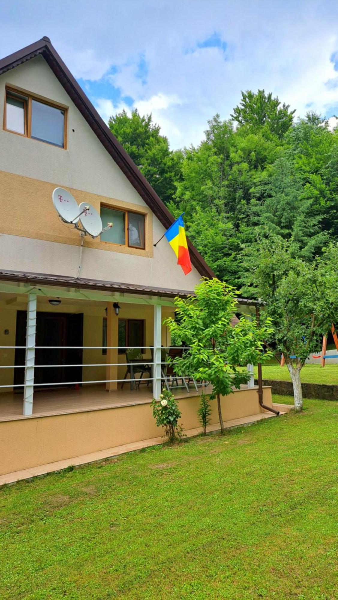 فندق Casa Aris Lepsa Vrancea المظهر الخارجي الصورة